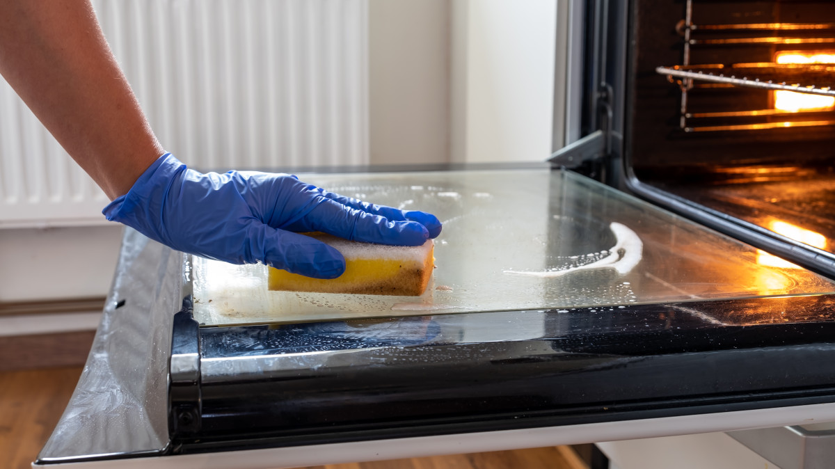step by step recipe for homemade oven cleaner